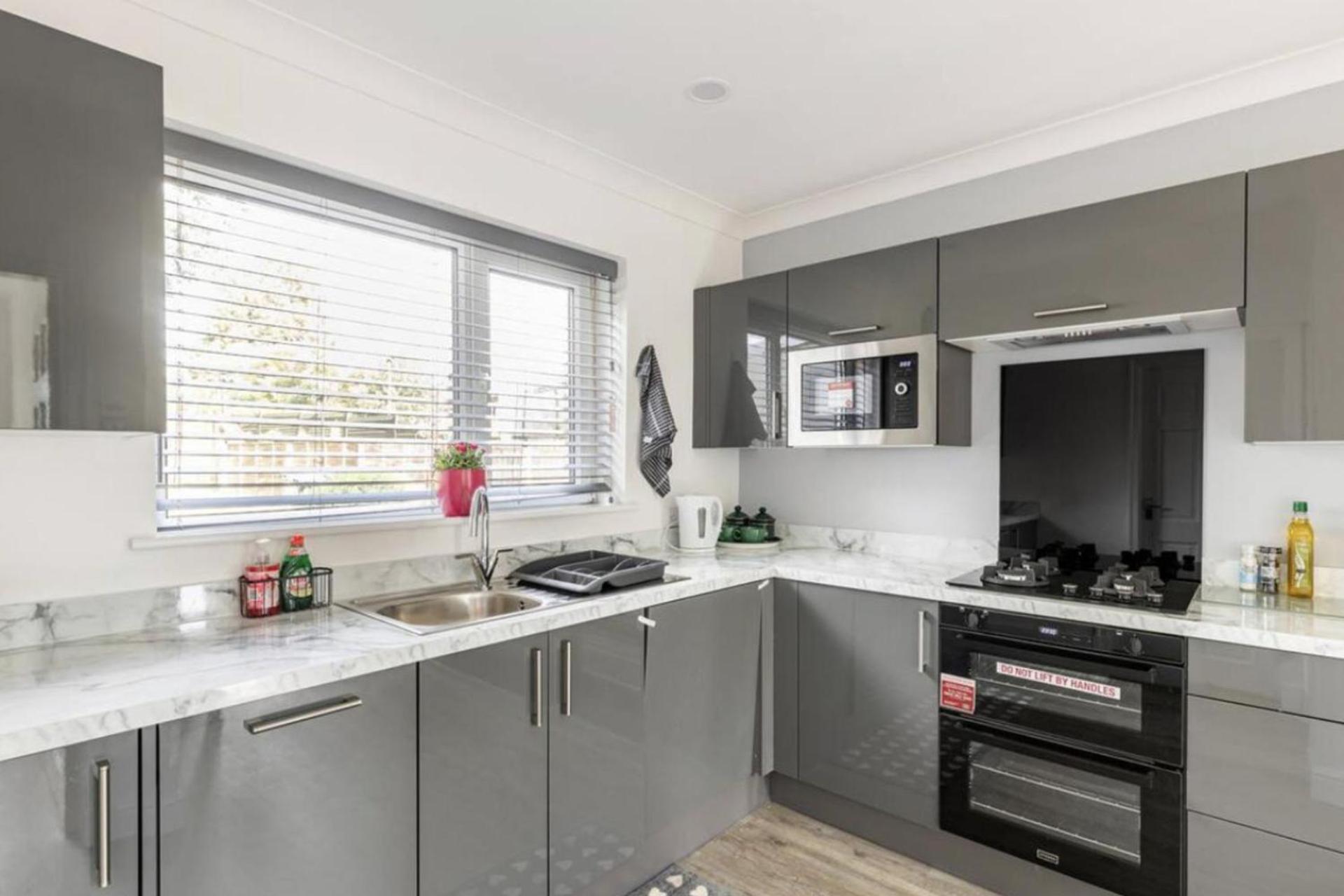 Come & Unwind In Charming 5 Bed House In Blackburn Blackburn  Kültér fotó